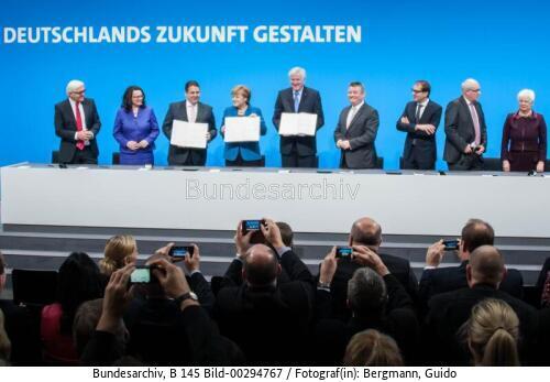 Unterzeichnung des Koalitionsvertrages 2013