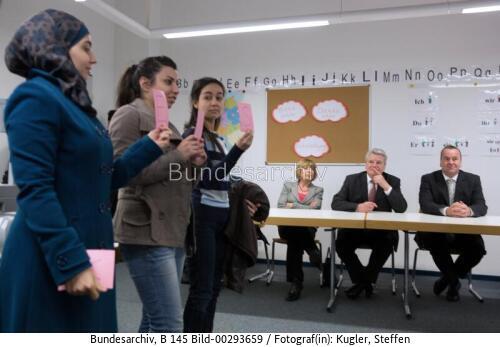 Bundespräsident Gauck trifft syrische Flüchtlinge 2013