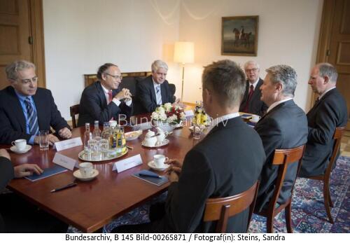 Bundespräsident Gauck empfängt Vertreter des Zentralrats der Juden 2012