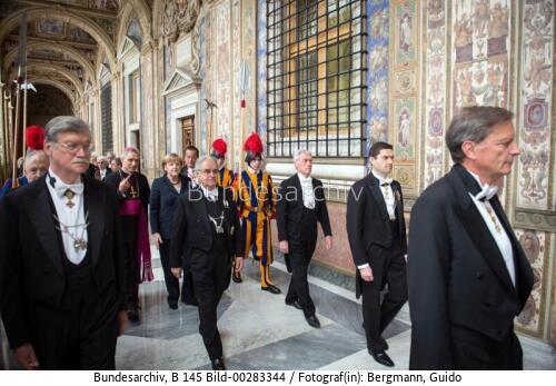 Bundeskanzlerin Merkel bei Papst Franziskus 2013
