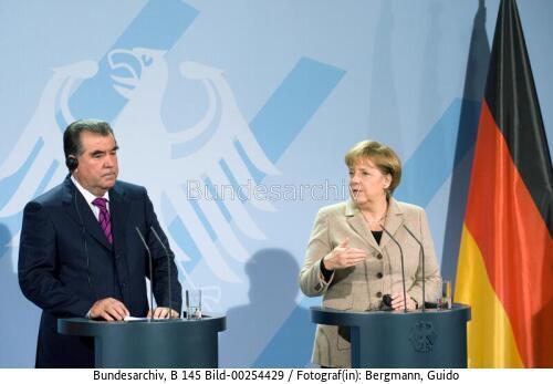 Tadschikischer Präsident Rahmon in Berlin 2011