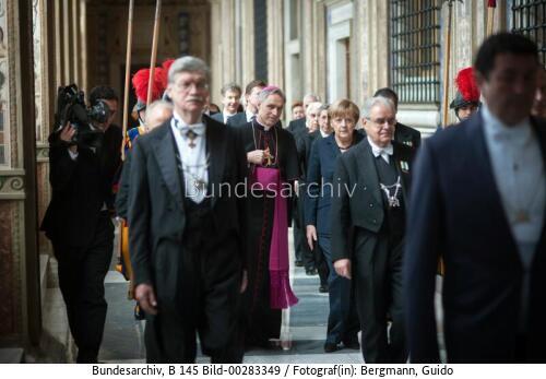 Bundeskanzlerin Merkel bei Papst Franziskus 2013