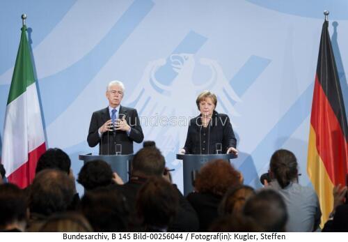 Italienischer Ministerpräsident Monti in Berlin 2012