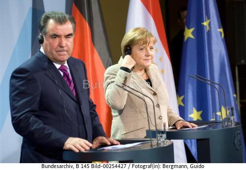 Tadschikischer Präsident Rahmon in Berlin 2011
