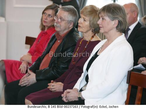 Verdienstorden an Marianne Birthler 2011