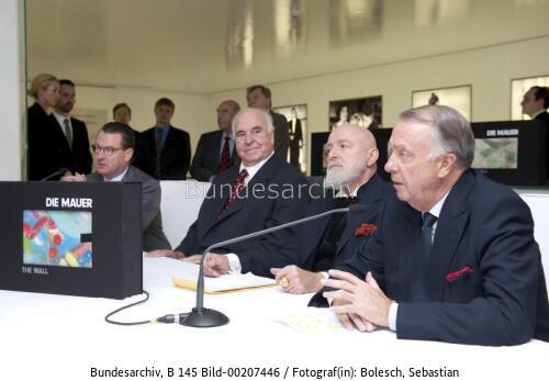 Buchpräsentation "The Wall" 2009