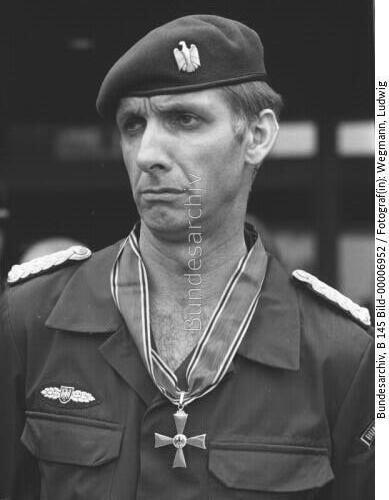Bonn, GSG9-Ehrung, Ulrich Wegener