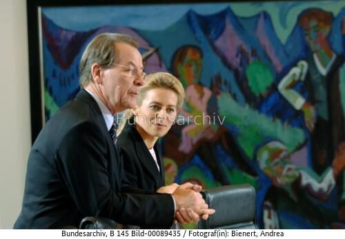 BM Müntefering und BM von der Leyen 2005
