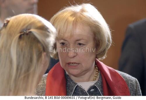 StM Maria Böhmer und BM Ursula von der Leyen 2005