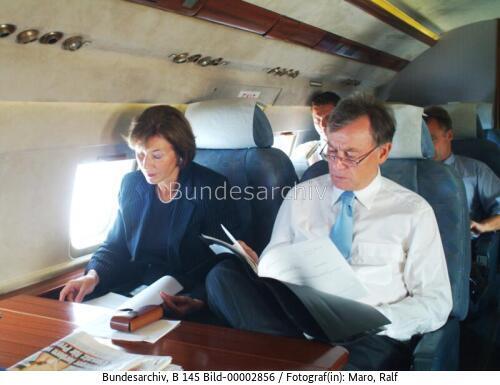 Ehepaar Köhler im Flugzeug 2004