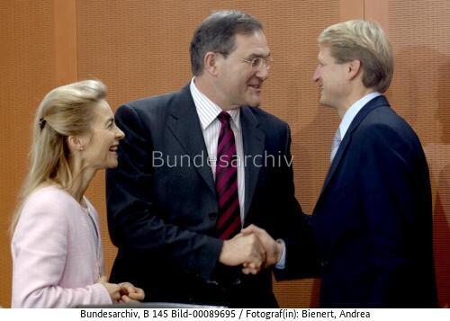 BM Jung und StS Wilhelm 2005
