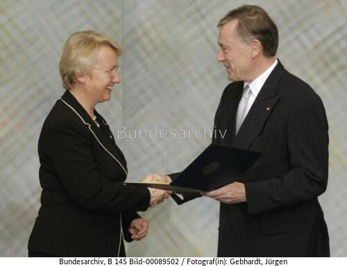 Ernennung von BM Schavan 2005