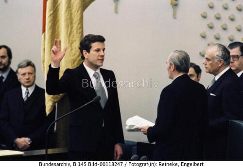 Bundestagssitzung 1978 / Vereidigung von BM Hauff