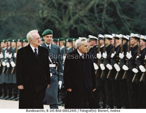 Israelischer Präsident Katsav in Berlin 2002