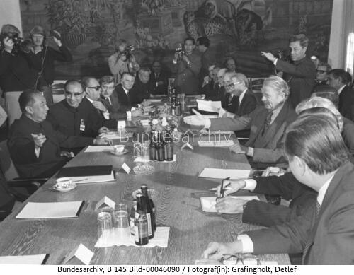 Chinesischer Ministerpräsident Hua in Erftstadt 1979