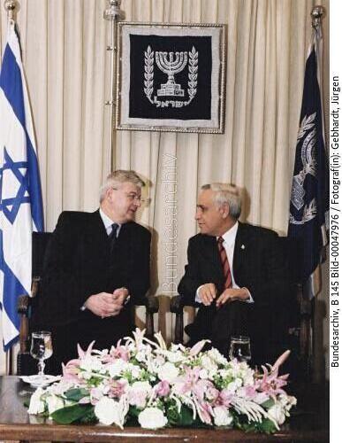 AM Fischer in den Palästinensichen Gebieten 2003 / Nahostreise