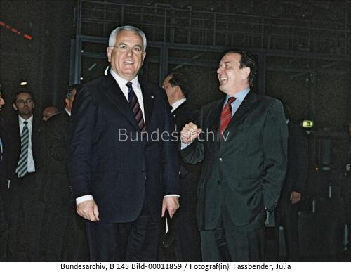 Bundeskanzler Schröder und VW-Vorstand Peter Hartz