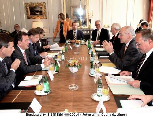 Bundeskanzler Schröder in der Schweiz 2003