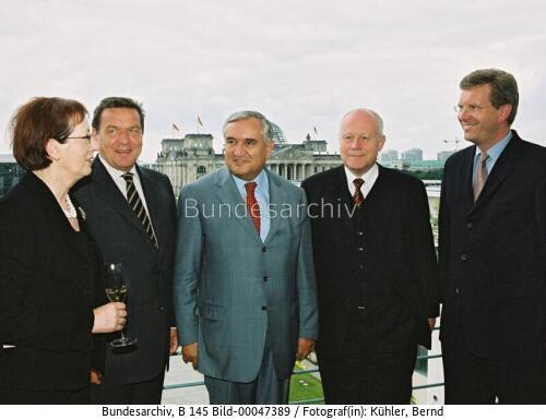 Französischer Premierminister Raffarin in Berlin 2003