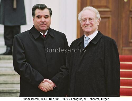 Tadschikischer Präsident Rachmonow in Berlin 2003