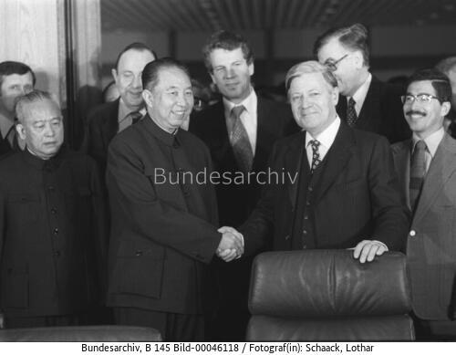 Chinesischer Ministerpräsident Hua in Bonn 1979