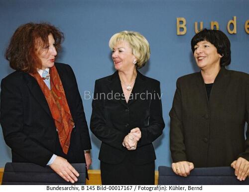 BM Ulla Schmidt: "Deutscher Präventionspreis 2004" /PK
