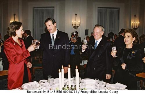 Mexikanischer Präsident Fox Quesada in Berlin 2003