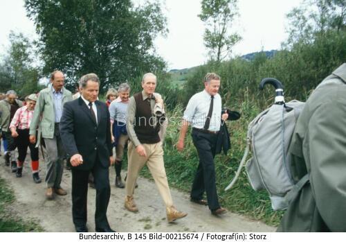 Bundespräsident Carstens wandert in Bayern 1981