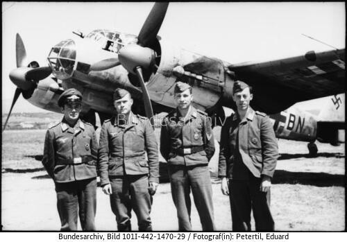 Sizilien, Flugzeug Ju 88, Besatzung