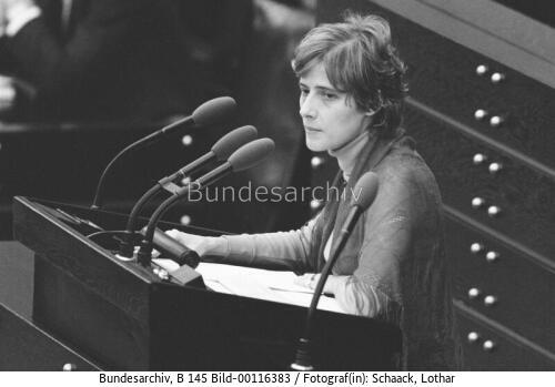 Bundestagssitzung 1983 / Volksbefragung zur Nachrüstung / MdB Kelly
