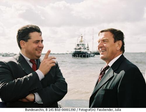 Windjammerparade Sail 2000 / Bundeskanzler Schröder und MP Gabriel