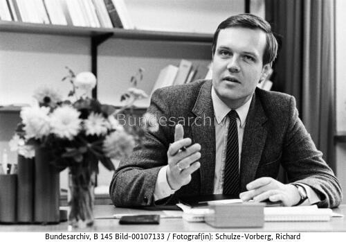 Volker Rühe 1982
