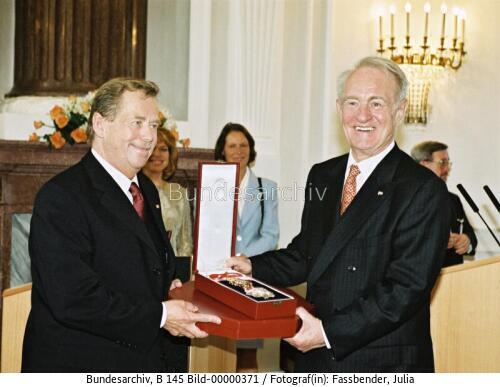 Tschechischer Präsident Havel in Berlin 2000