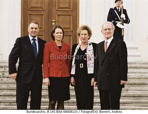 Schweizer Bundespräsident Ogi in Berlin 2000