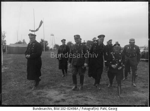 Döberitz, Daluege, Röhm, Himmler, Dietrich