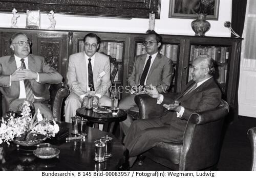 Bundeskanzler Kohl in Indonesien 1983 / Asienreise