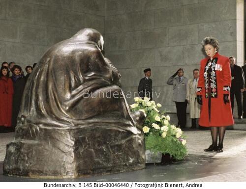 Kanadische Generalgouverneurin Clarkson in Berlin 2001