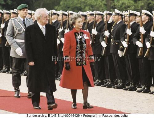 Kanadische Generalgouverneurin Clarkson in Berlin 2001