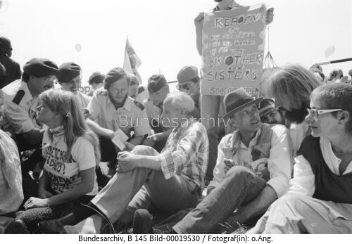 Demonstration anlässlich des NATO-Gipfels in Bonn 1982