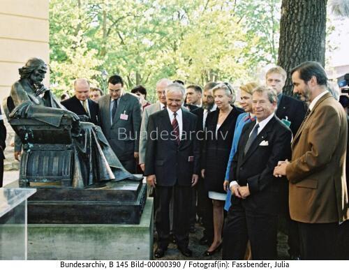 Tschechischer Präsident Havel in Potsdam 2000