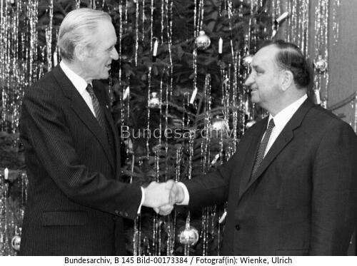 Österreichischer Bundeskanzler Sinowatz in Bonn 1983