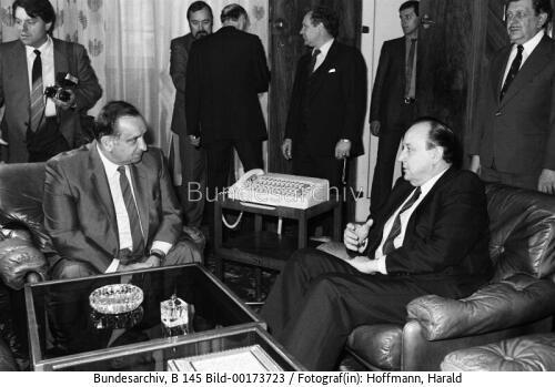 AM Genscher in Österreich 1984