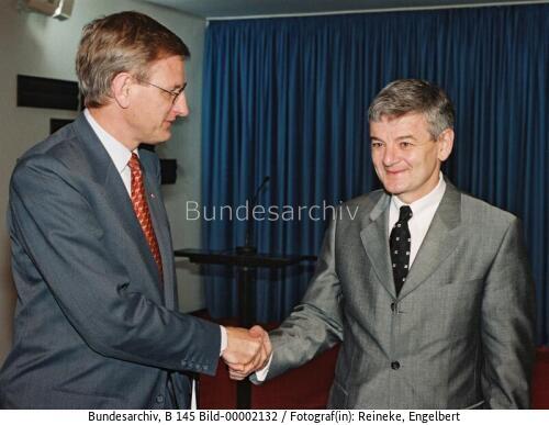 AM Fischer und UN-Sonderbeauftragter Bildt 1999