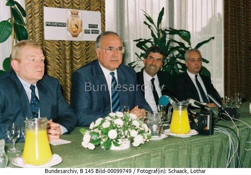 Bundeskanzler Kohl in den Niederlanden 1987