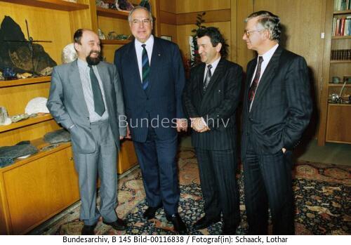 Bundeskanzler Kohl mit DDR-Oppositionellen 1989
