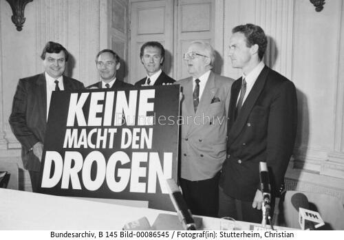 Initiative "Keine Macht den Drogen" 1990