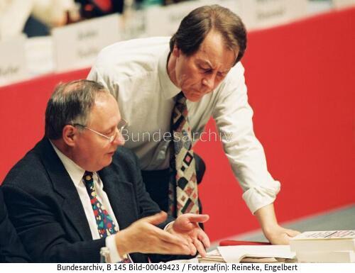 SPD-Parteitag in Mannheim 1995 / Lafontaine mit Müntefering