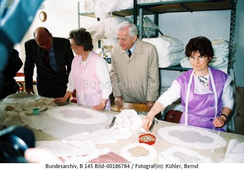 Bundespräsident von Weizsäcker in Plauen 1994