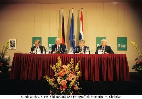 Bundeskanzler Kohl in den Niederlanden 1993