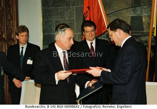 Deutsch-albanisches Abkommen über finanzielle Zusammenarbeit in Bonn 1995
